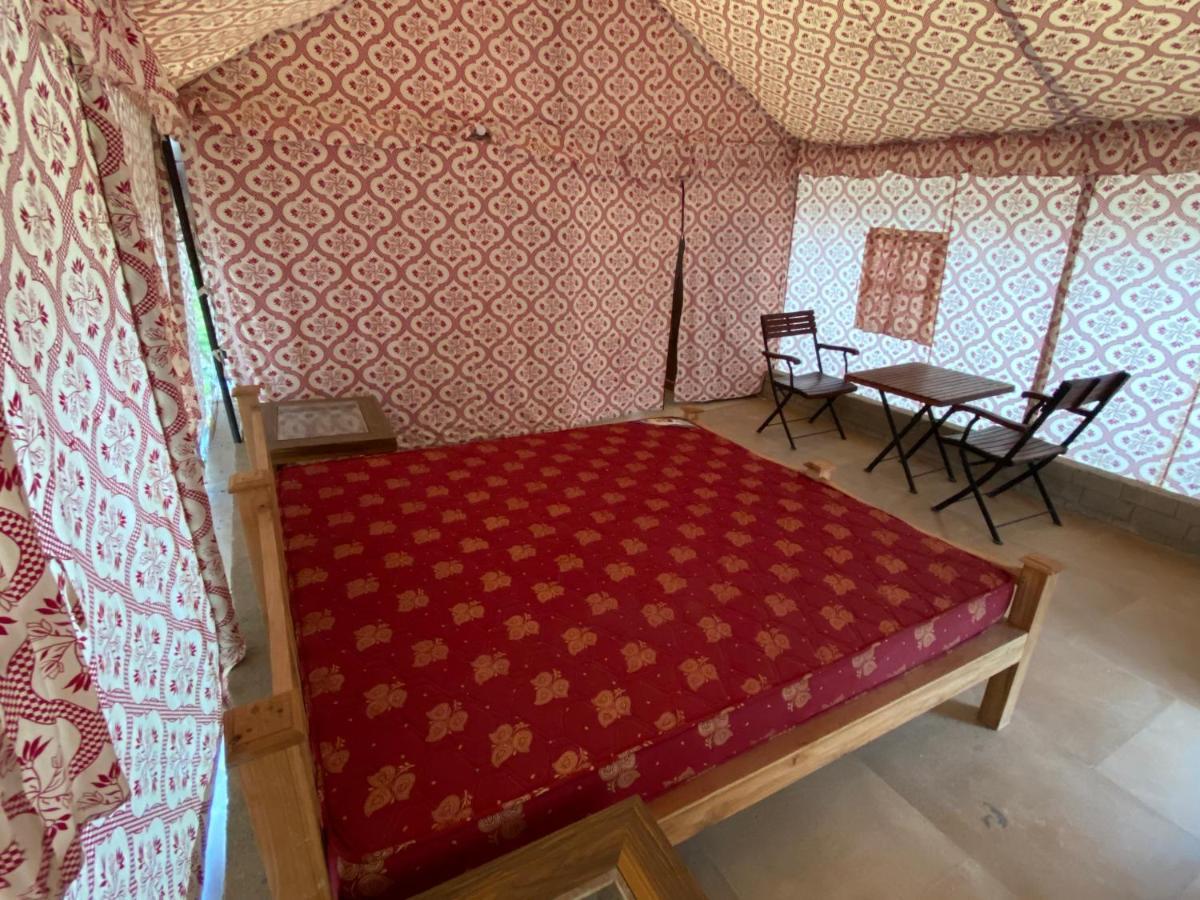 Grass Field Valley Resort Jaipur Bagian luar foto