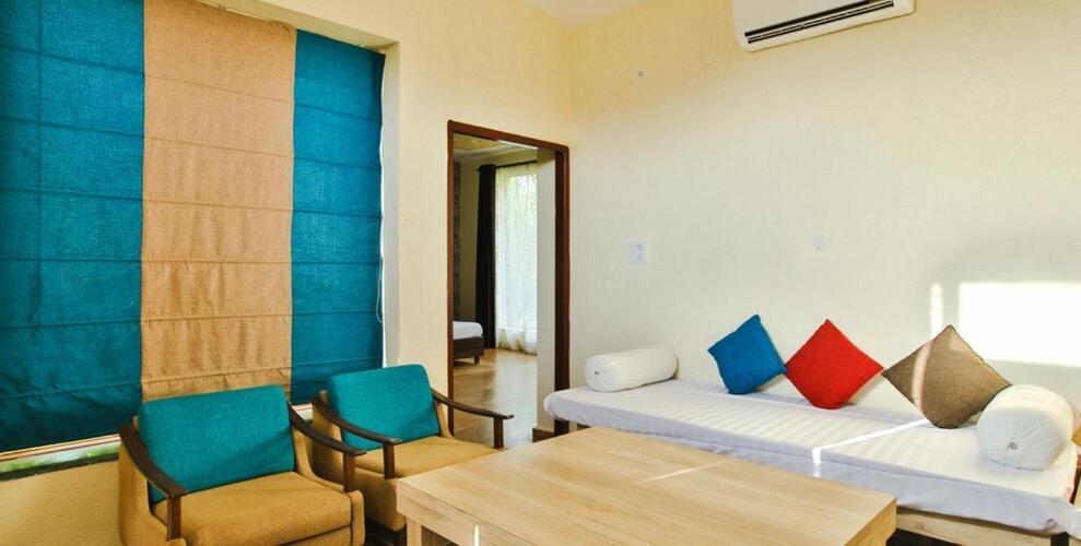 Grass Field Valley Resort Jaipur Bagian luar foto